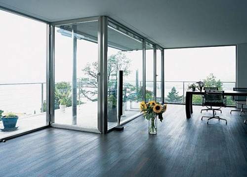 享受露台的陽光灑落，是許多都會屋主的夢想之一，無論