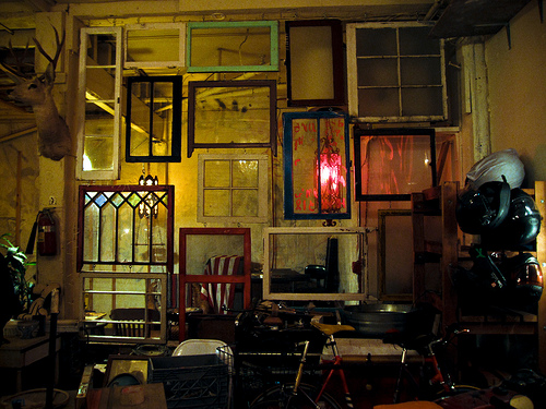 也許這次真的要說再見了，老窗子。你或你的鄰居終於得