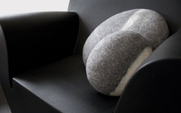 抱枕、沙發佈置