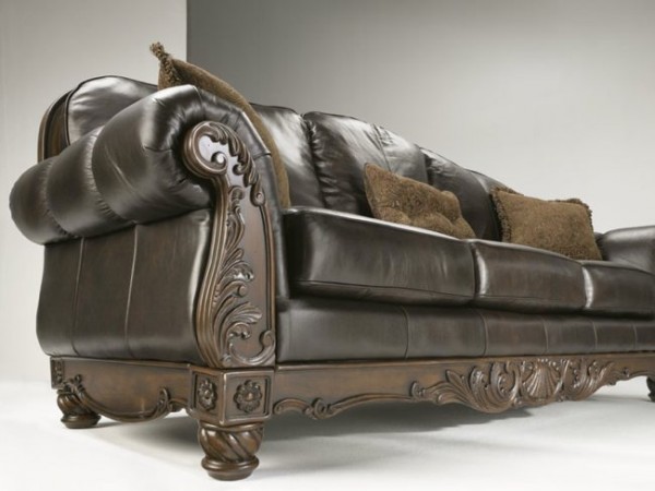 抱枕、沙發佈置