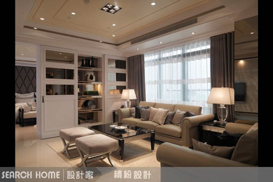 客廳的功能主要是作為招待親友或者家人聚會與交流情感