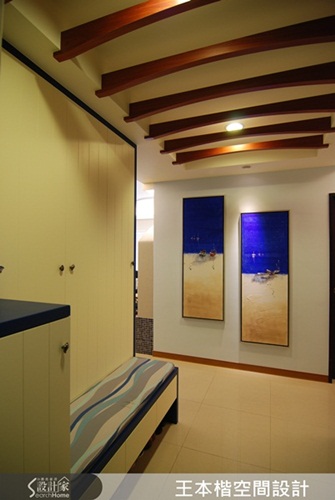 因為屋主本身從事航海相關工作，在新家的營造上，也希