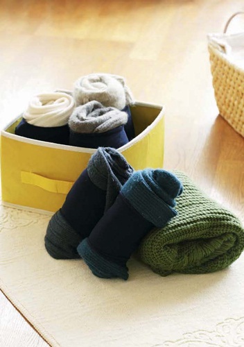 抱枕套要收得乾淨俐落，道具不用多，只需要幾個好看的