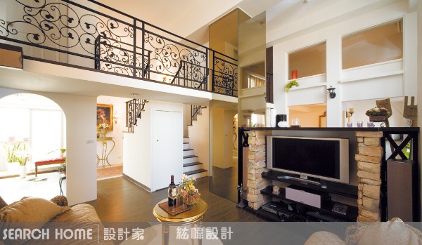 老屋、採光、夾層、樓梯設計