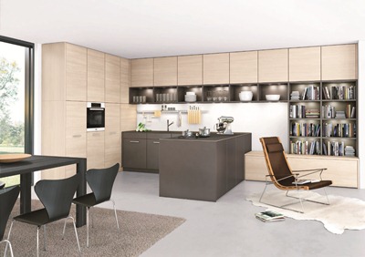 「轉角」實在令人又愛又恨，總覺得它可以是用到賺到的