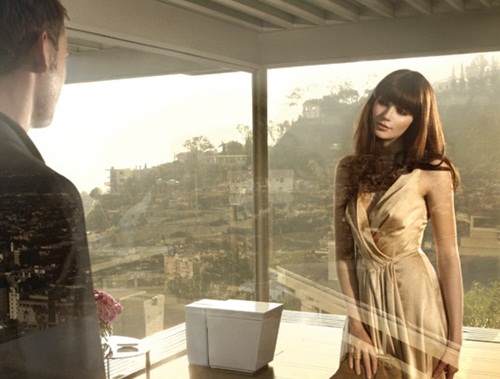 自從天王劉德華開始與馬桶親密接觸後，志玲姊姊也高調