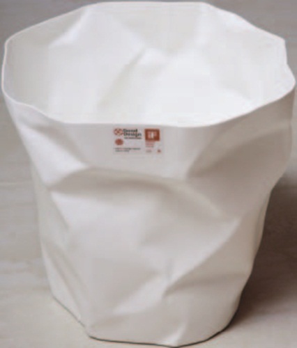 身為品牌視覺設計主任，Nami對於色彩及空間有一定的喜