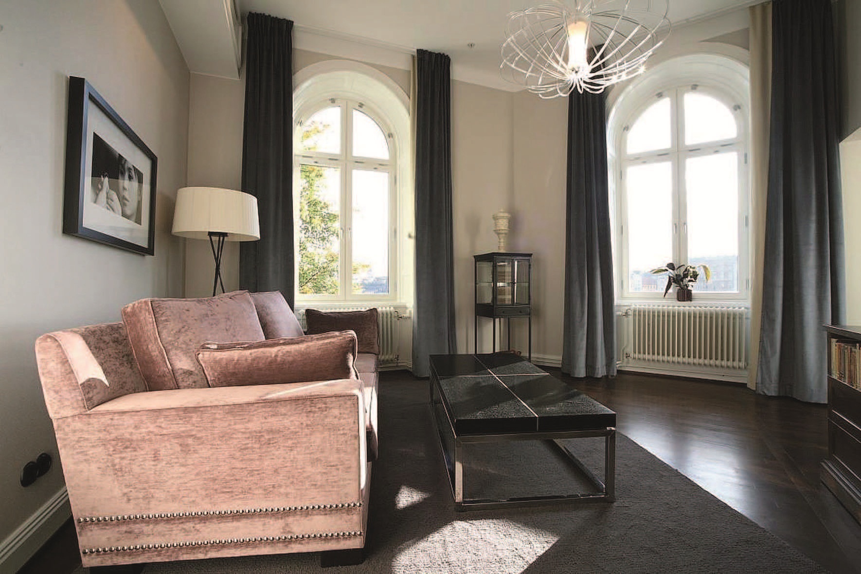 北歐現代風格一向給人簡潔、自然、舒適及創新的印象，