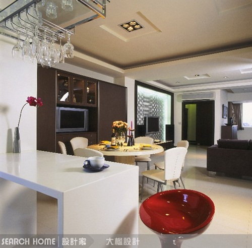 老屋、樑柱、採光