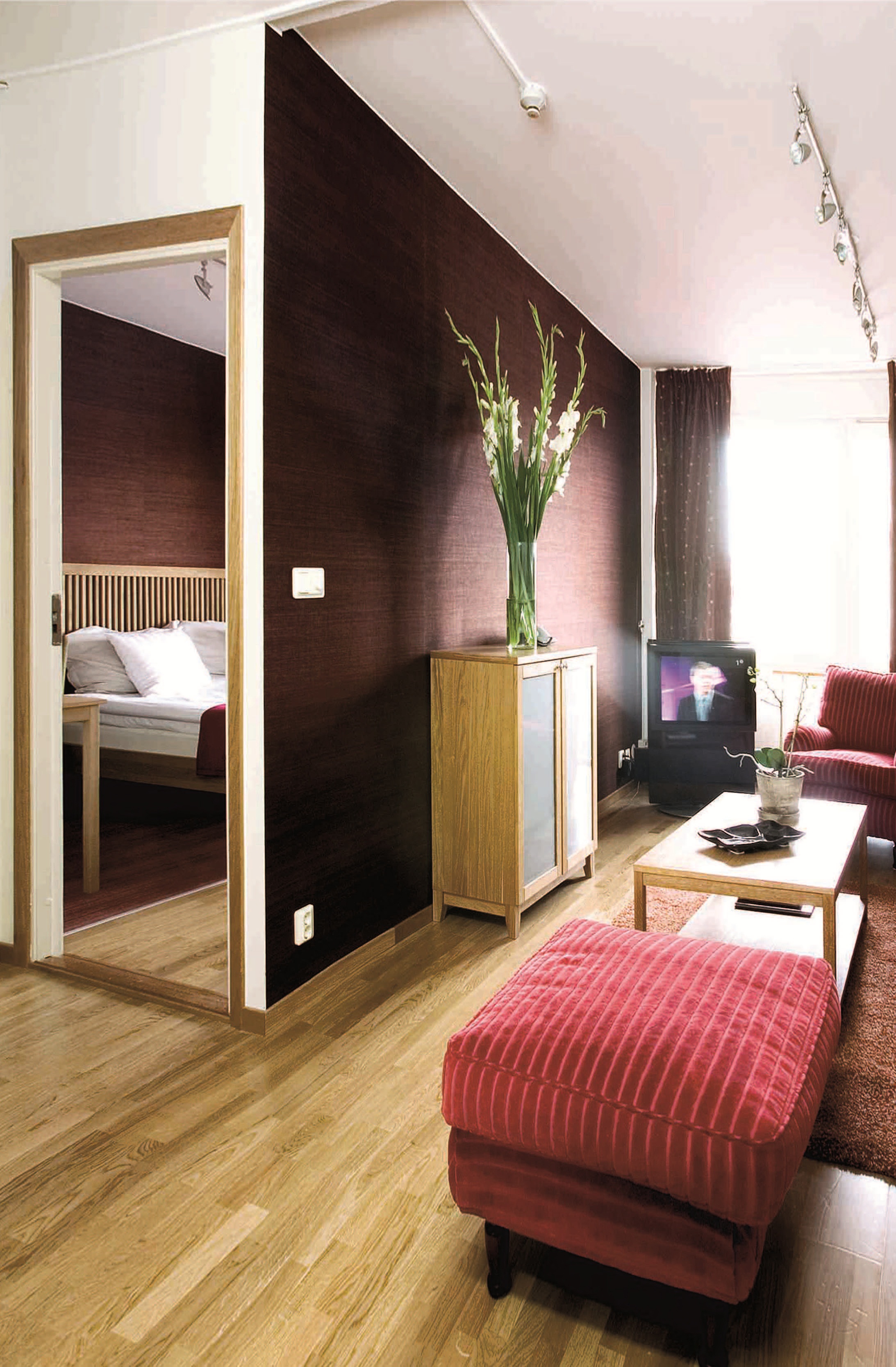 北歐現代風格一向給人簡潔、自然、舒適及創新的印象，