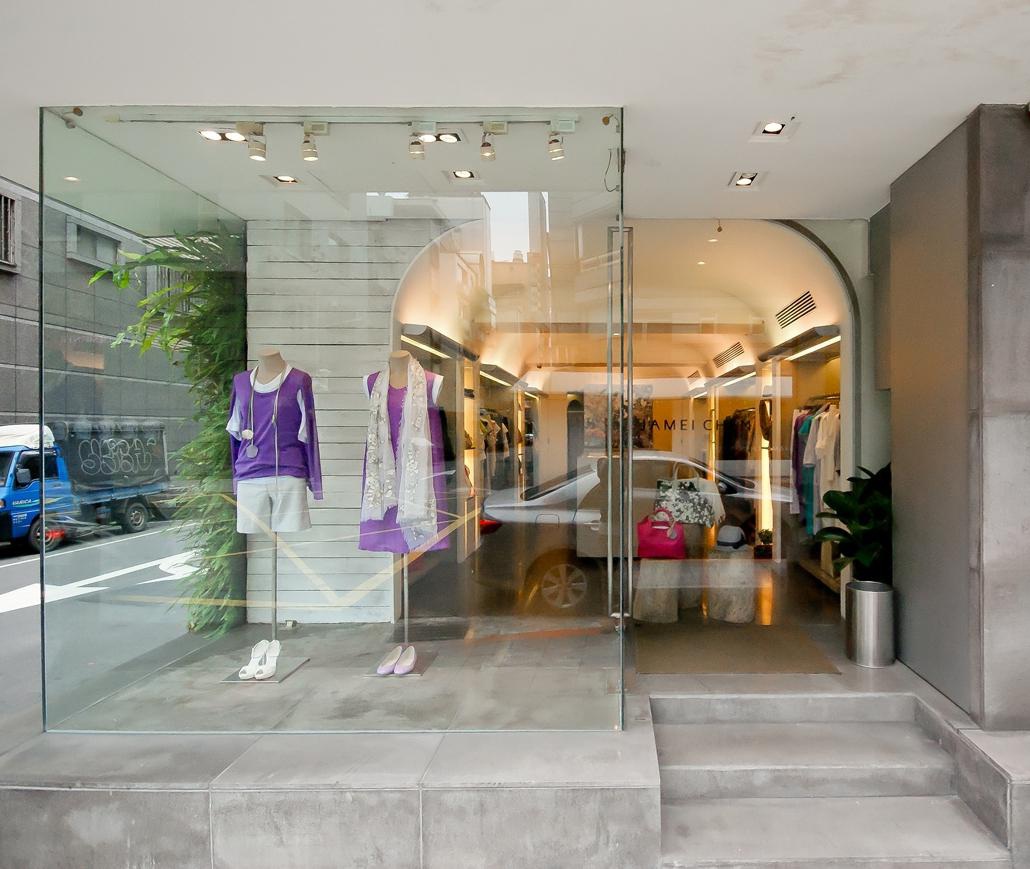 每到聖誕節，漫步巴黎、倫敦、紐約等城市街道，每一個