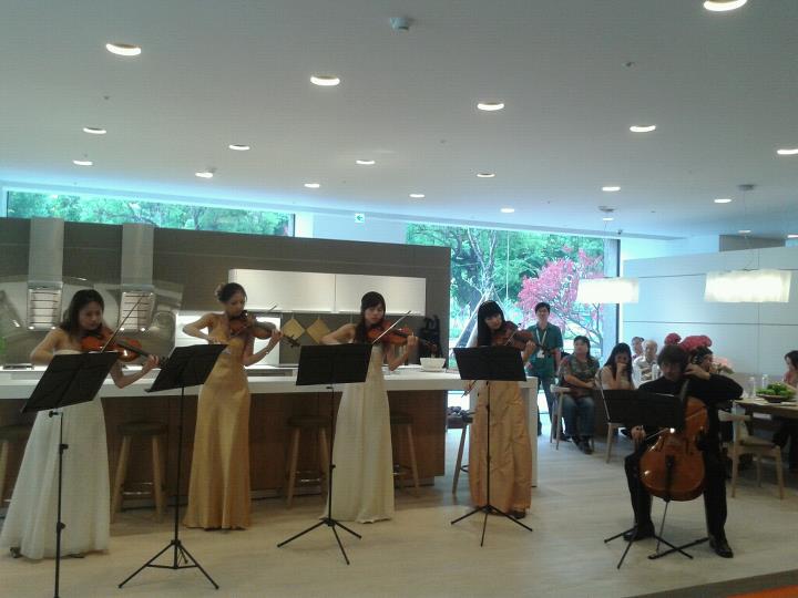 亞洲唯一獨家代理德國六大頂級衛廚品牌的「楠弘貿易 