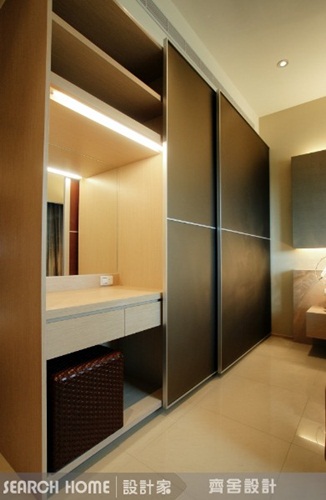 臥房設計化妝台收納