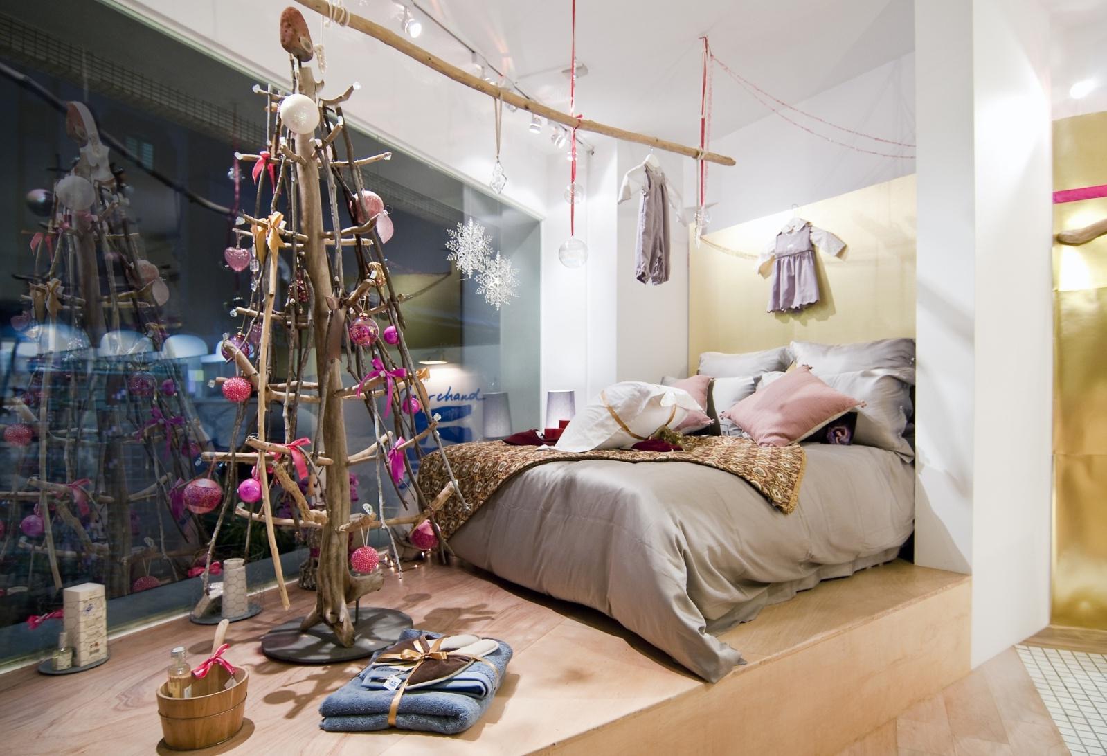 每到聖誕節，漫步巴黎、倫敦、紐約等城市街道，每一個