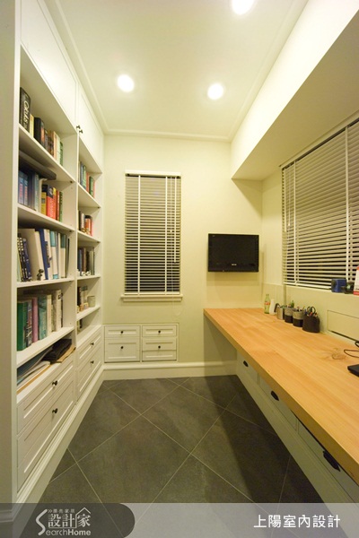 書籍的收納也是對設計師的重大考驗之一。必須考慮什麼