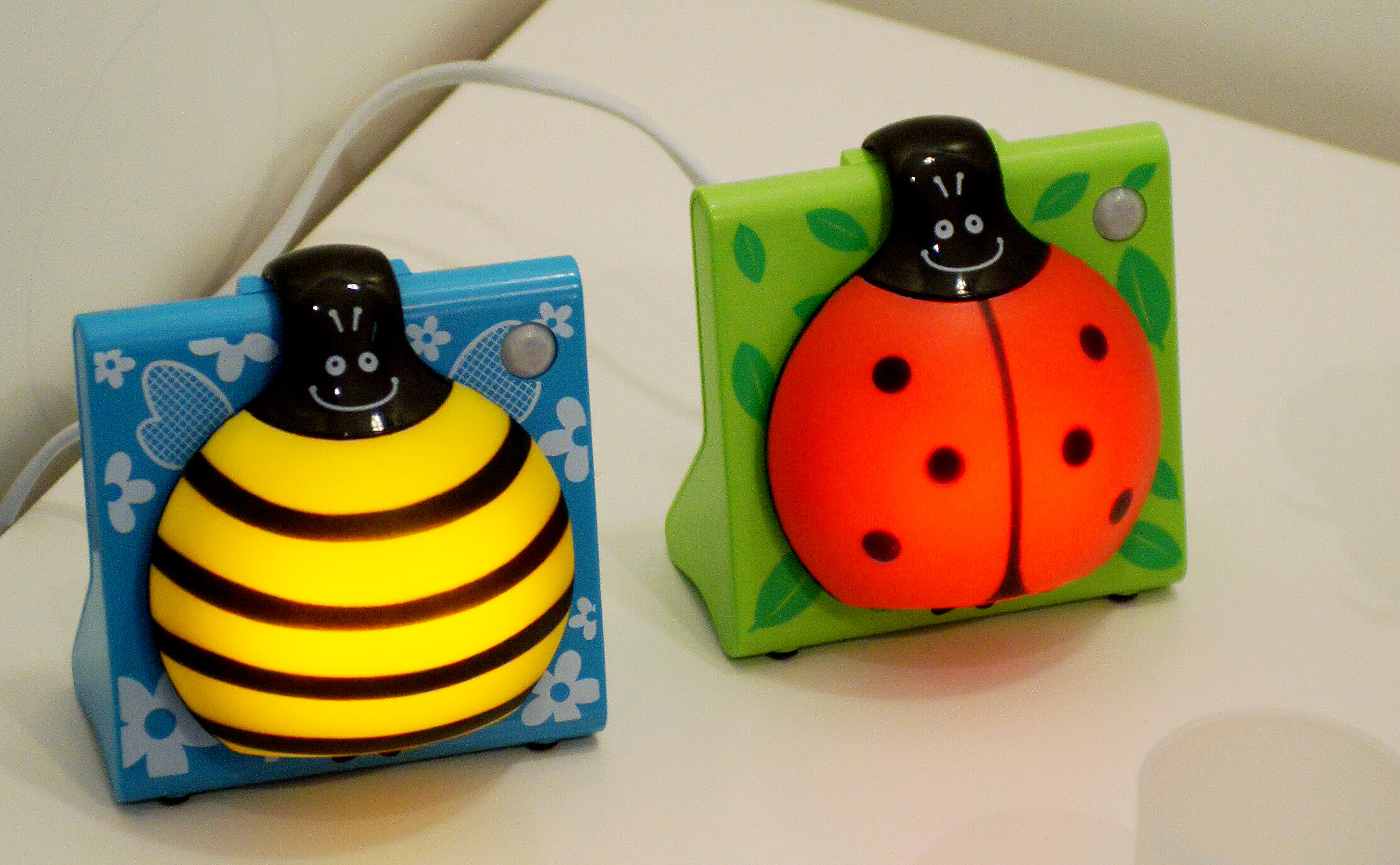 適合當小孩房的夜燈,飛利浦透過採用LED照明應用,多