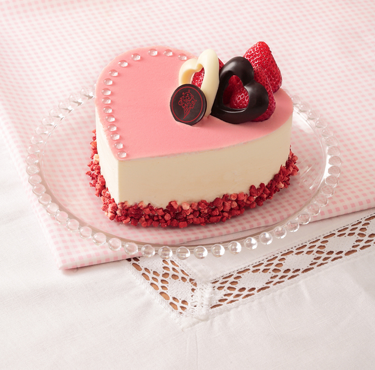 我不愛粉紅色，但唯一讓我破戒的粉紅色，就是－草莓冰