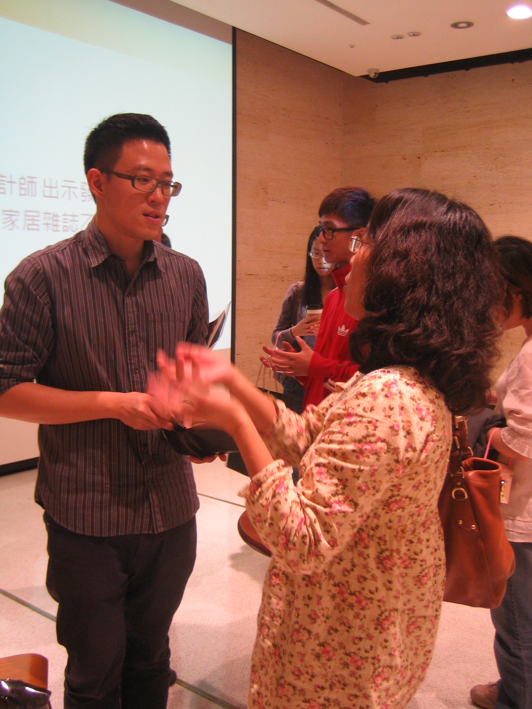 上週六10月22日漂亮家居在信義誠品舉辦免費講座，邀請