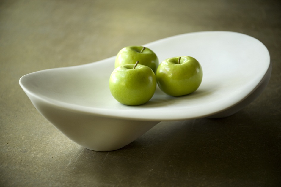 3,co的花器、茶具、餐瓷,傳遞物之本性,以無釉料呈現