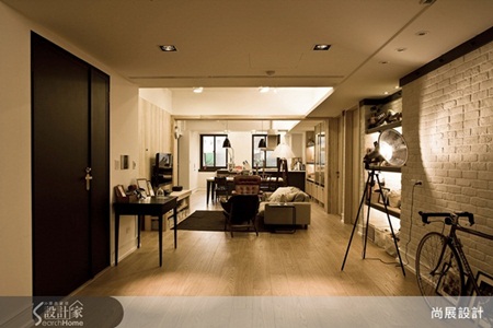 Loft、自然、文化石、梧桐木