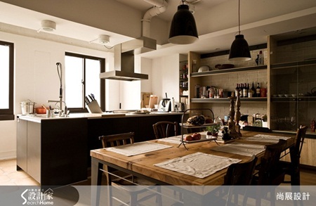 Loft、自然、文化石、梧桐木