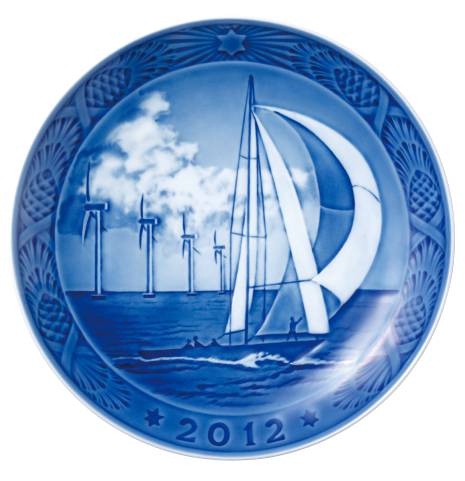 2012年是皇家哥本哈根的第105片年度盤，圖案由皇家哥