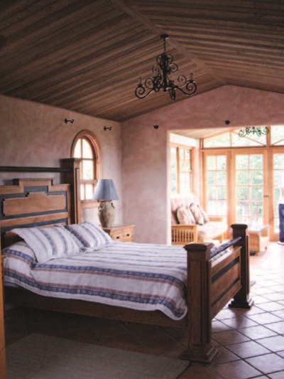 想要做到正統的鄉村風空間,那麼天花板的設計就不可不