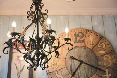 有濃厚的溫馨感讓鄉村風格深受許多人的喜愛，然而看似