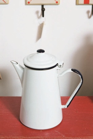 琺瑯餐廚用品、茶壺、茶杯