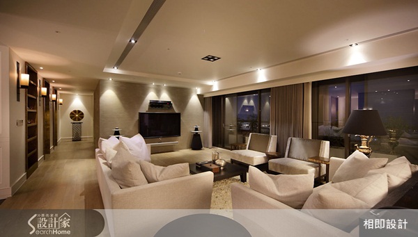 美式風、白色材質、水泥主牆