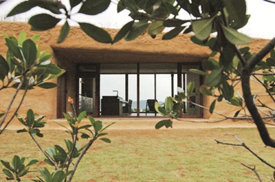 建築,可以拉近人與人之間的關係,當然也可以串起和大