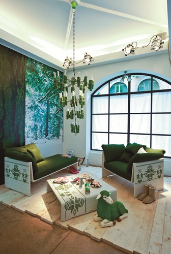 視覺裝飾風格、燈飾、對比色、鮮豔