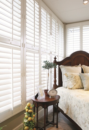 木百葉窗、百葉窗、窗簾