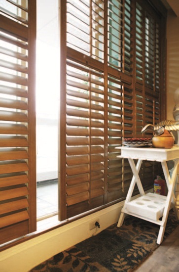 木百葉窗、百葉窗、窗簾