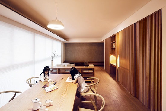 木設計、木格柵、原木、自然