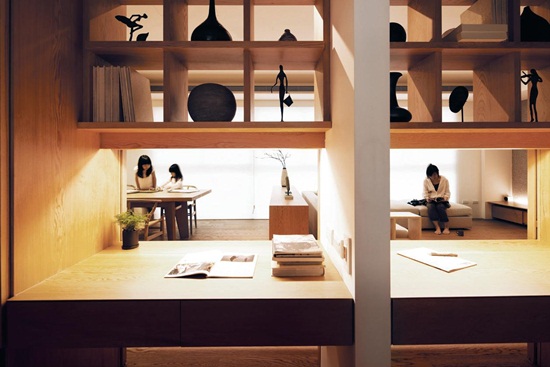 木設計、木格柵、原木、自然