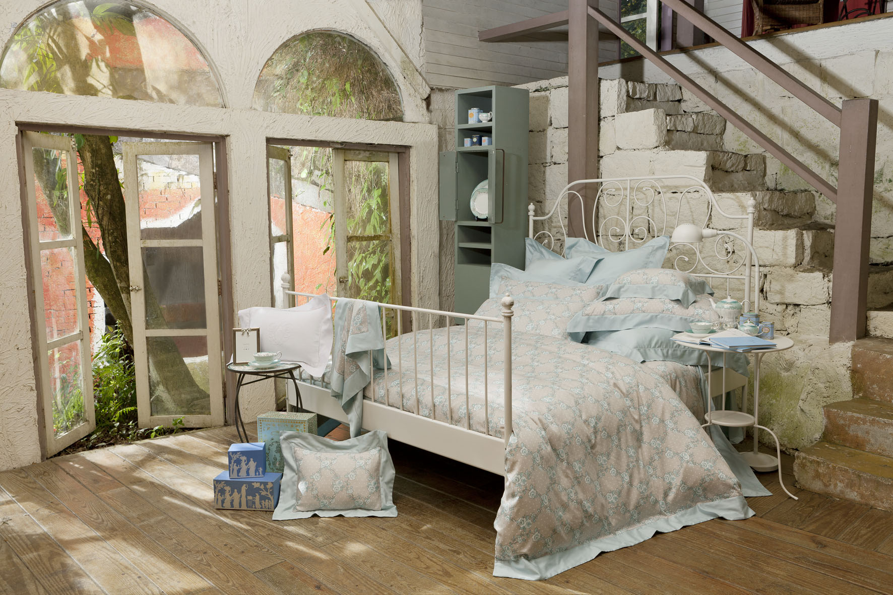 時序入春,揮別隆冬專屬的凜冽色調,WEDGWOOD以雋雅之