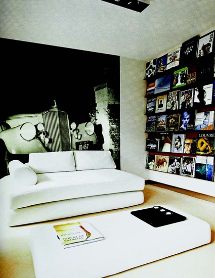 玩車、蒐藏名車,相信是許多男人夢想中的嗜好,但前提