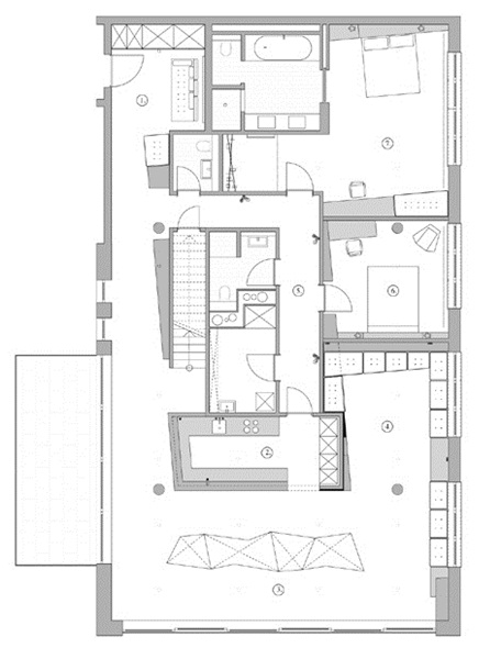 樓梯間轉角櫃體門片採用不規則斜角切割的玻璃作為門片