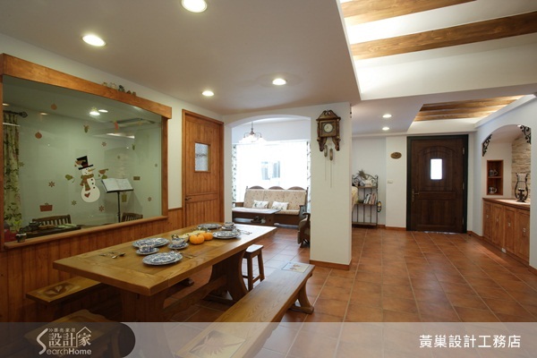 只要是看過宮崎駿的《霍爾的移動城堡》或是《魔女琦琦