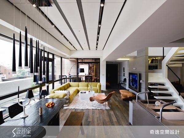 購買樓中樓,就是相中它的挑高感,但原規劃突顯不出這