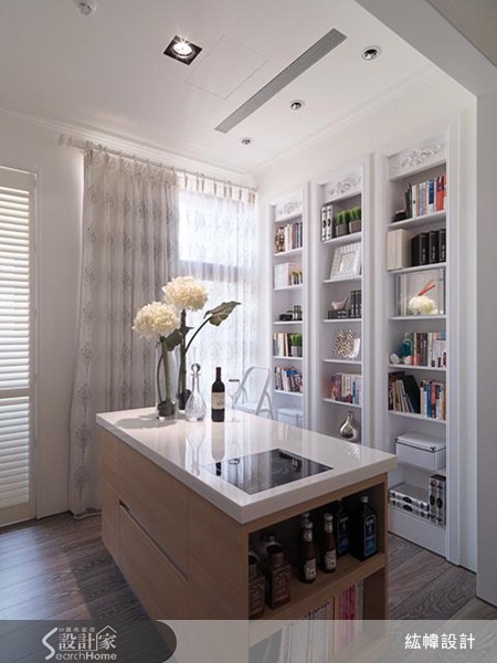 豪宅、水晶吊燈、衛浴、挑高、進口地磚、中島吧台、軟件