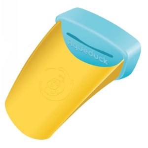 相信媽咪都知道,抱著小朋友洗手真辛苦!隨著小朋友長