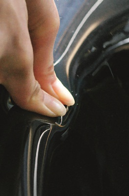 乍聽到「軟質浴缸」這一名詞時,確實讓人感到丈二金剛