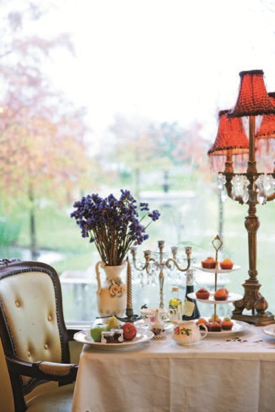 第一次看見Ivy的家──英格蘭小古堡，是在網路上閒晃