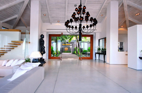 名滿天下的度假勝地─泰國蘇美島,坐擁無敵海景和水上