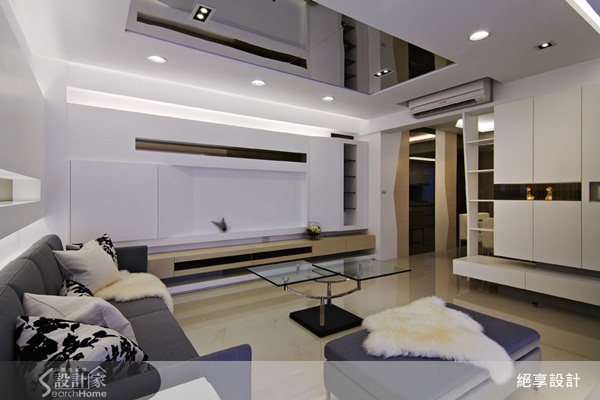 由於喜歡附近環境,在一次偶爾的機會,得知社區房子要