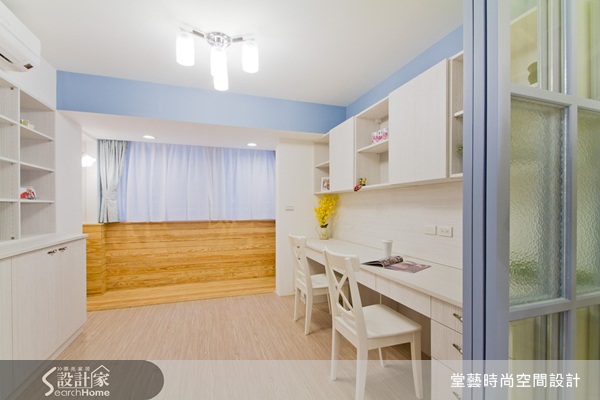 為了孩子的學區問題，原本居住在新北縣年輕父母，努力