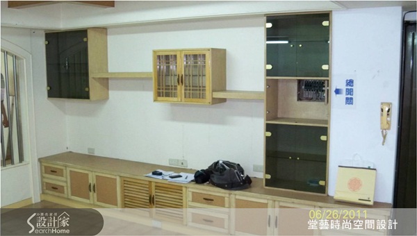 為了孩子的學區問題，原本居住在新北縣年輕父母，努力