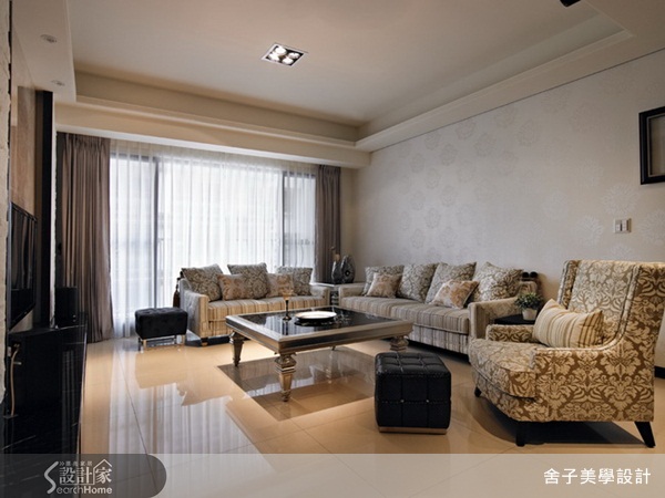 過去古典風多半出現在王公貴族的城堡中，華麗繁複的設